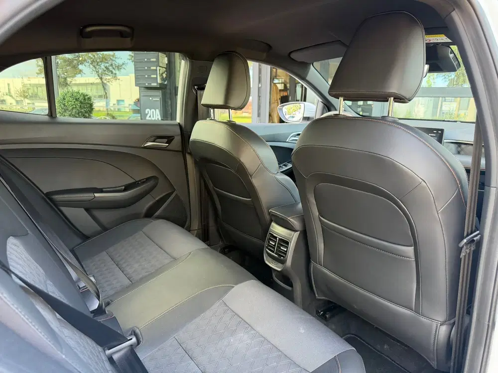 MG MG3 1.5 Hybrid+ Luxury ACC uit 2025, foto 15