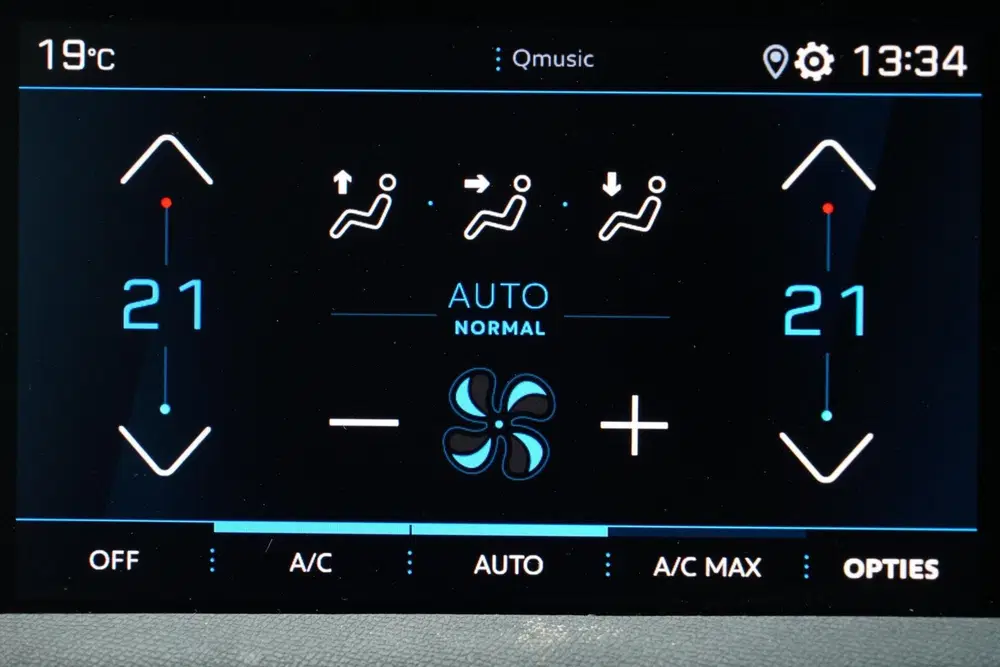 Peugeot 5008 1.2 PureTech Active Pack Business NL uit 2021, foto 11