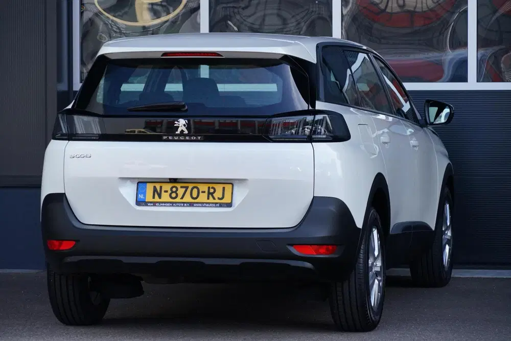 Peugeot 5008 1.2 PureTech Active Pack Business NL uit 2021, foto 2