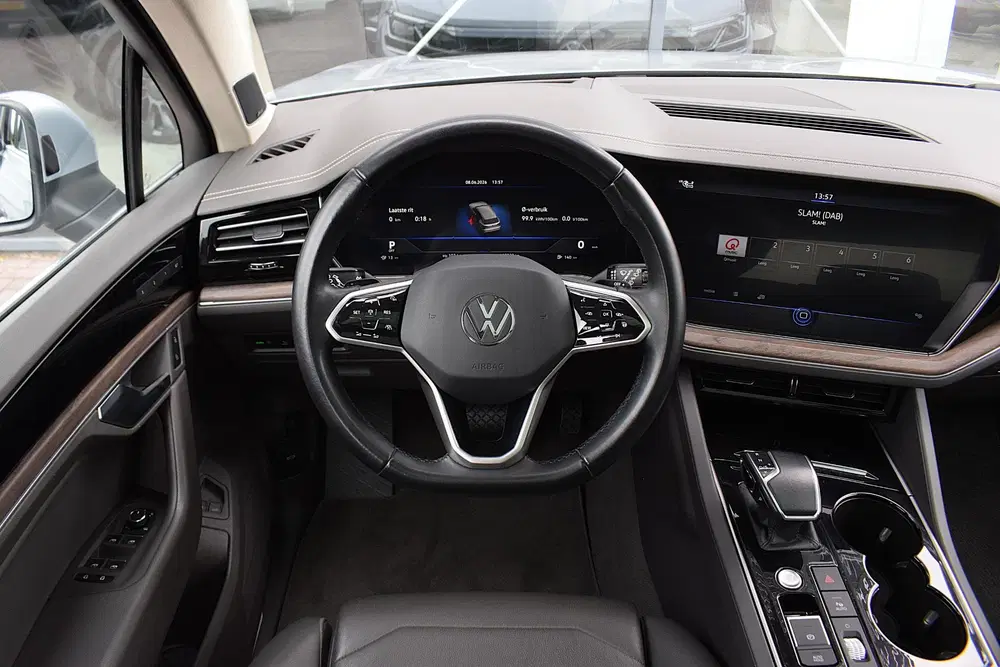 Volkswagen Touareg 3.0 TSi eHybrid 4MOTION uit 2020, foto 13