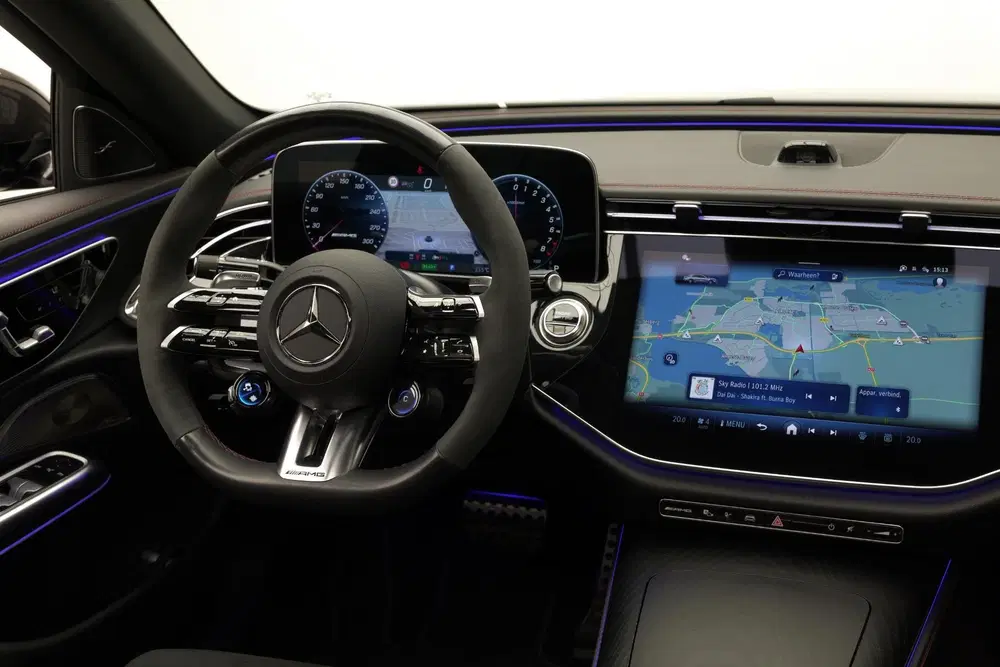 Mercedes-Benz E-Klasse AMG 53 4MATIC+ Night Edition uit 2024, foto 10