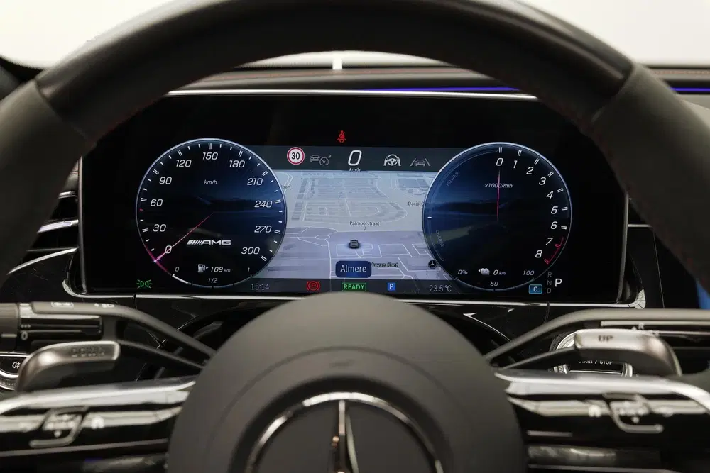Mercedes-Benz E-Klasse AMG 53 4MATIC+ Night Edition uit 2024, foto 13