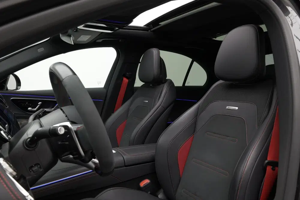 Mercedes-Benz E-Klasse AMG 53 4MATIC+ Night Edition uit 2024, foto 7