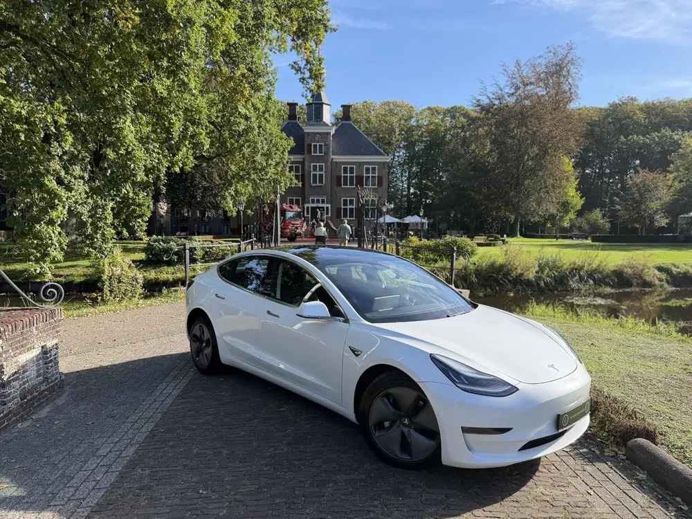 Tesla Model 3 Long Range RWD 75 kWh uit 2019, foto 4