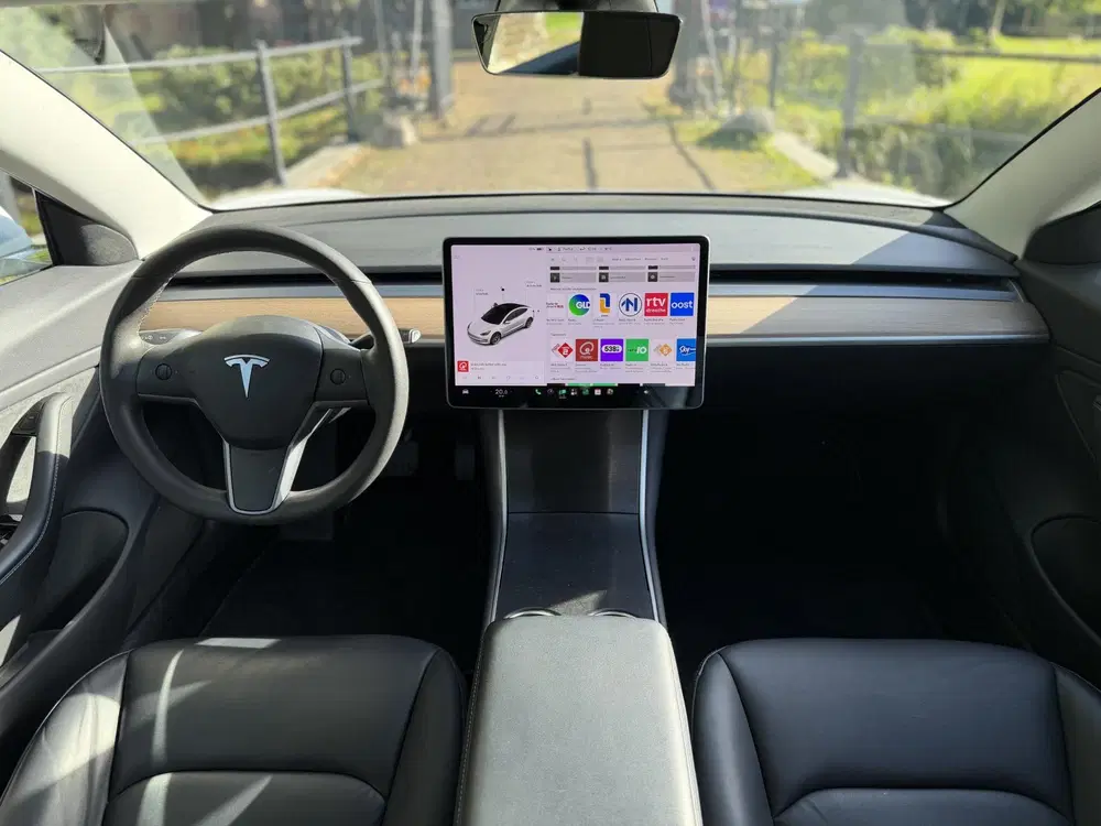 Tesla Model 3 Long Range RWD 75 kWh uit 2019, foto 5