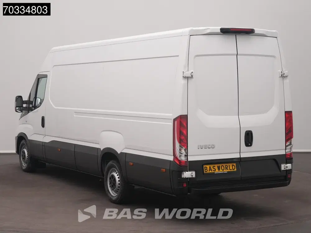 Iveco Daily Automaat L3H2 160PK Airco Camera Parkeerse uit 2024, foto 6