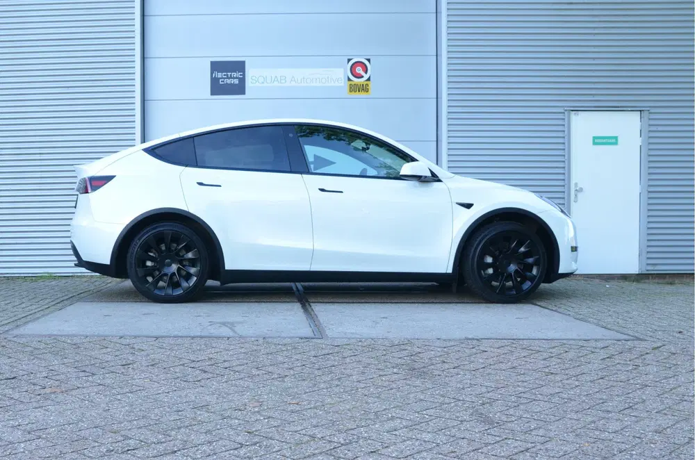 Tesla Model Y Long Range RWD 75 kWh AutoPilot3.0 Ryzen uit 2024, foto 8