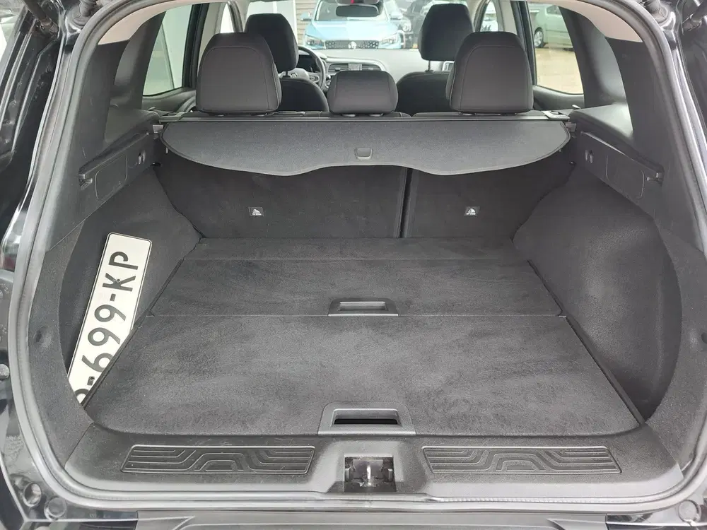 Renault Kadjar 1.3 TCe INTENS Stoelverwarming uit 2021, foto 11