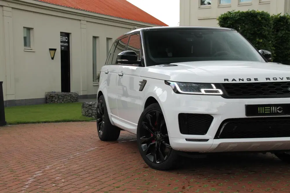 Land Rover Range Rover Sport 3.0 P400 MHEV HST uit 2019, foto 3