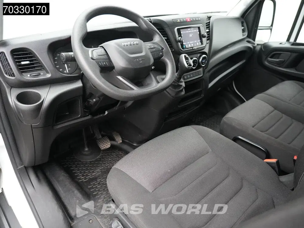 Iveco Daily Automaat L2H2 Airco Cruise Camera 3 uit 2023, foto 3