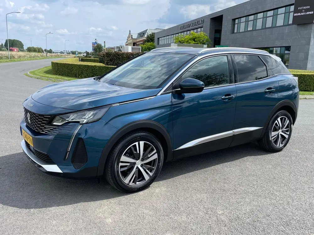 Peugeot 3008 1.2 PureTech Blue Lease Allure uit 2021, foto 5