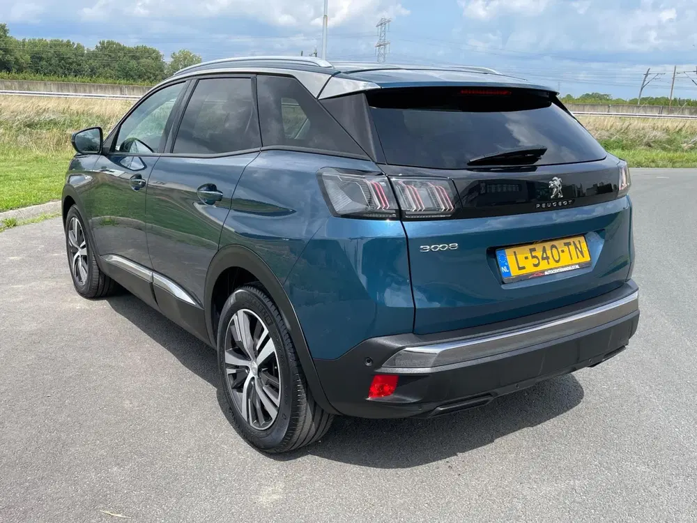 Peugeot 3008 1.2 PureTech Blue Lease Allure uit 2021, foto 6