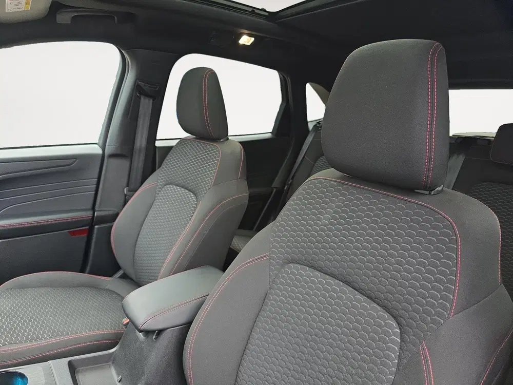 Ford Kuga 2.5 PHEV ST-Line uit 2026, foto 14