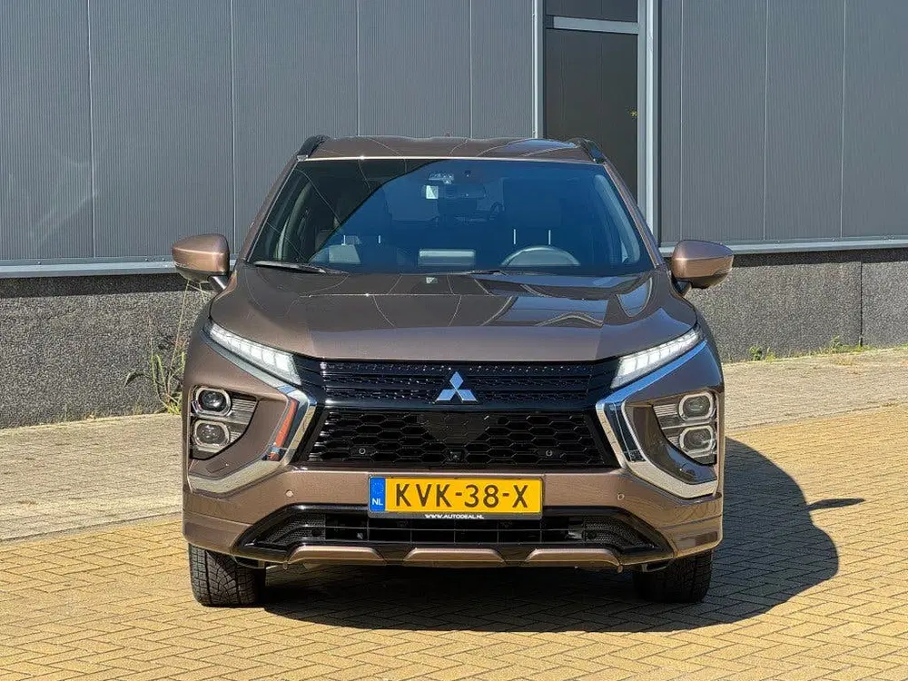 Mitsubishi Eclipse Cross 2.4 PHEV Executive (bj 2025) uit 2025, foto 2