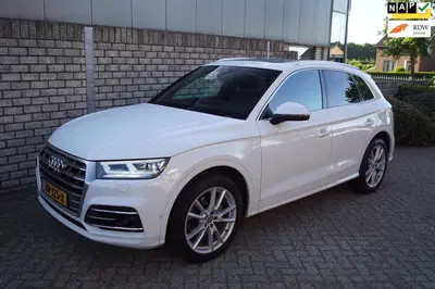 Audi Q5 45 TFSI Quattro S Edition Autom Panodak Lu uit 2019