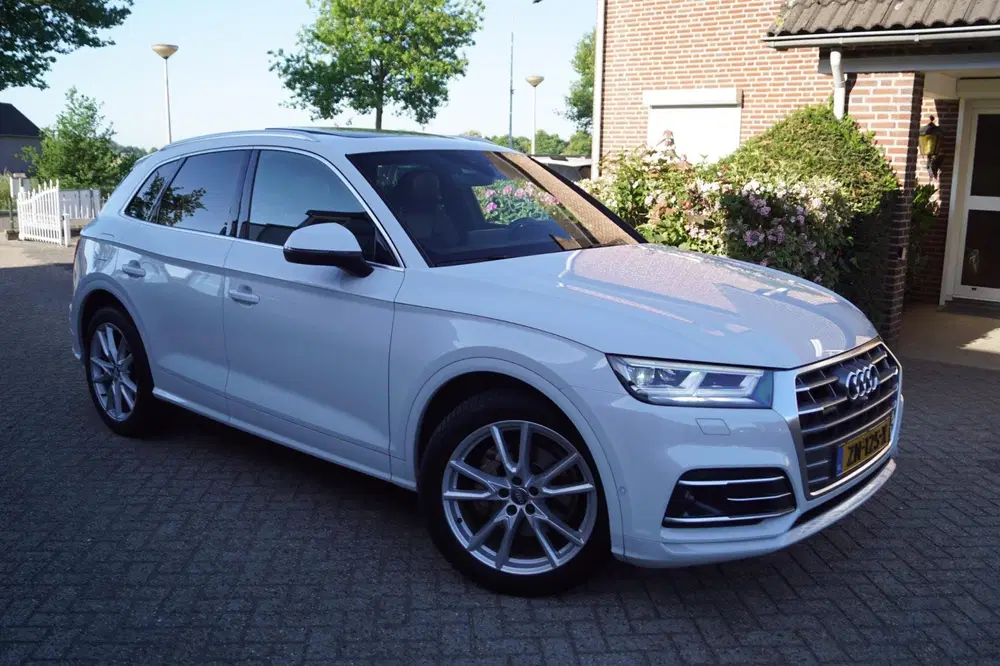 Audi Q5 45 TFSI Quattro S Edition Autom Panodak Lu uit 2019, foto 8