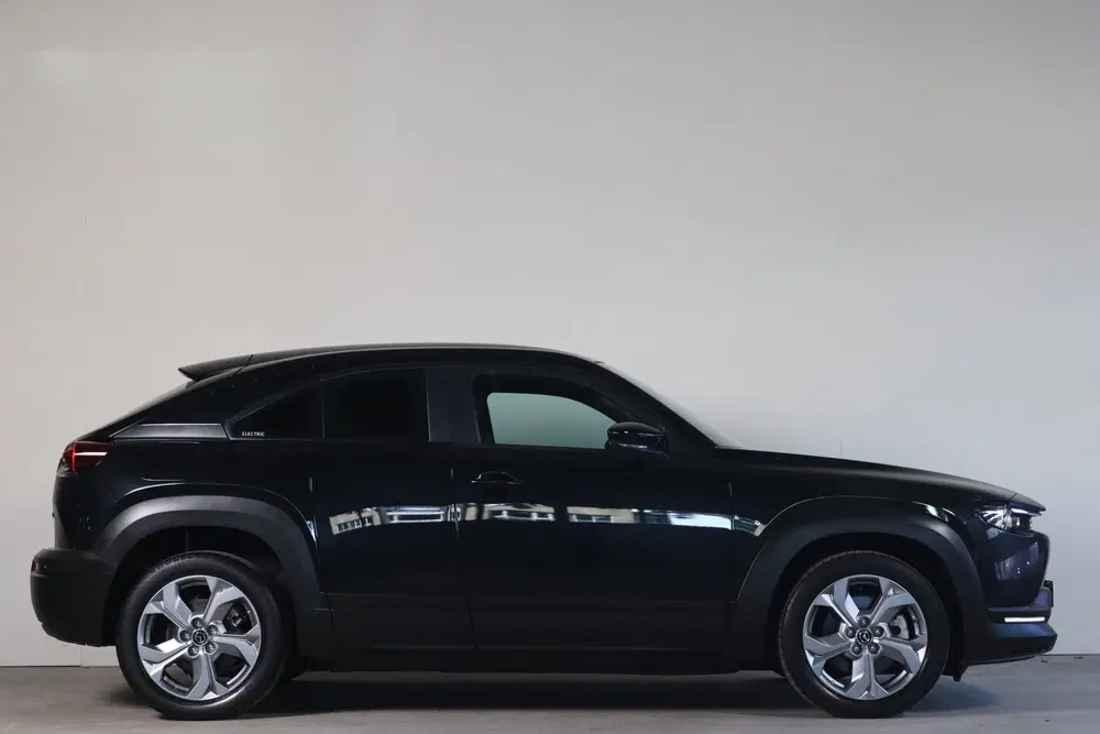 Mazda MX-30 e-SkyActiv 145 36 kWh uit 2021, foto 11
