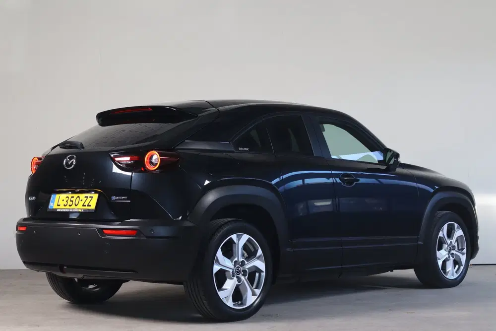 Mazda MX-30 e-SkyActiv 145 36 kWh uit 2021, foto 2
