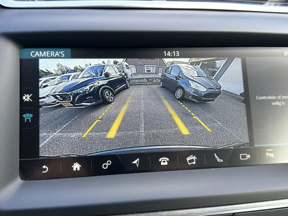 Jaguar E-Pace 2.0 P200 AWD R-Dynamic S CLIMA uit 2019, foto 9