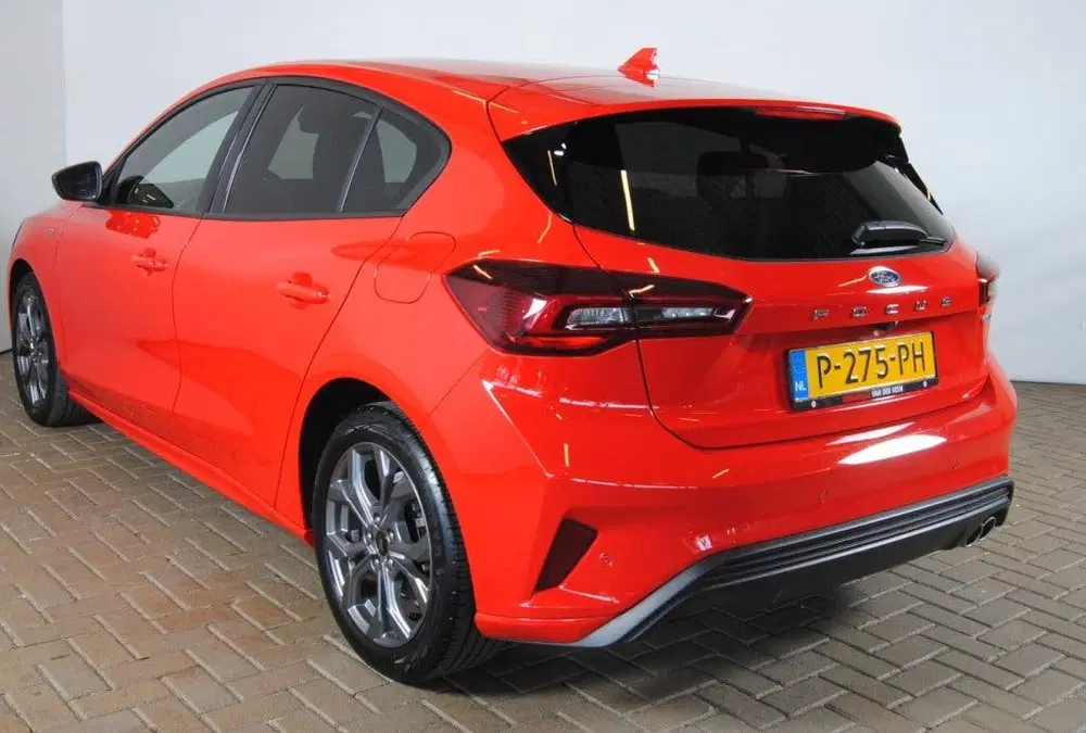 Ford Focus 1.0 EBH ST Line X uit 2022, foto 11
