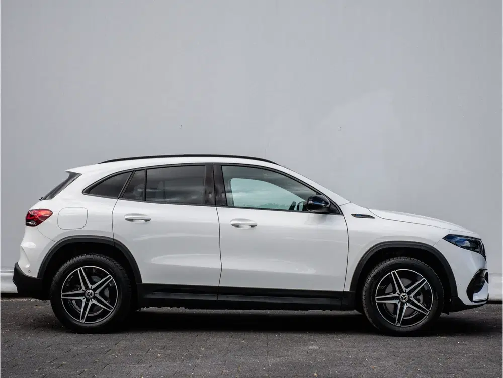 Mercedes-Benz EQA 250 Business Solution AMG 67 kWh SOH 96% E uit 2021, foto 8
