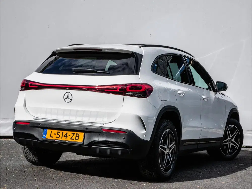Mercedes-Benz EQA 250 Business Solution AMG 67 kWh SOH 96% E uit 2021, foto 9