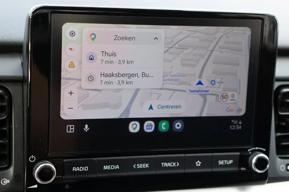 Kia Stonic 1.0 T-GDi MHEV DynamicLine CARPLAY uit 2021, foto 8