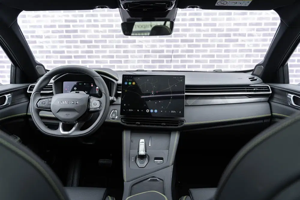 Lynk & Co 01 1.5 Plug-in Hybrid More uit 2026, foto 10