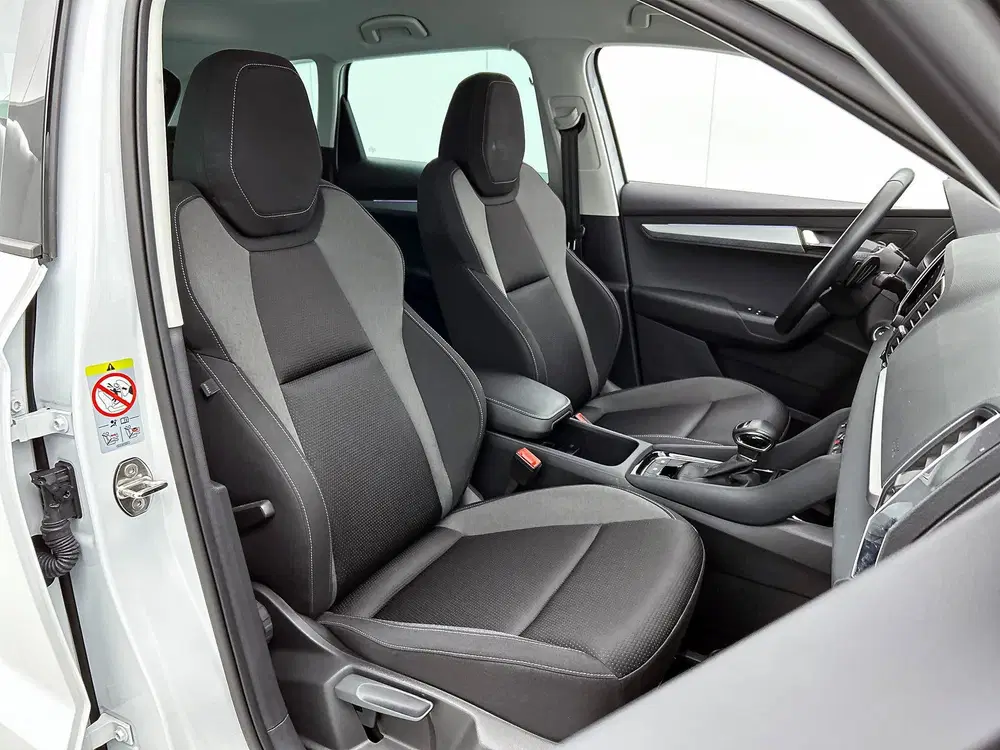 Skoda Karoq 1.5 TSI ACT Tour uit 2023, foto 14