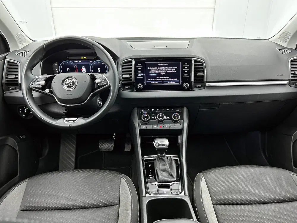 Skoda Karoq 1.5 TSI ACT Tour uit 2023, foto 4
