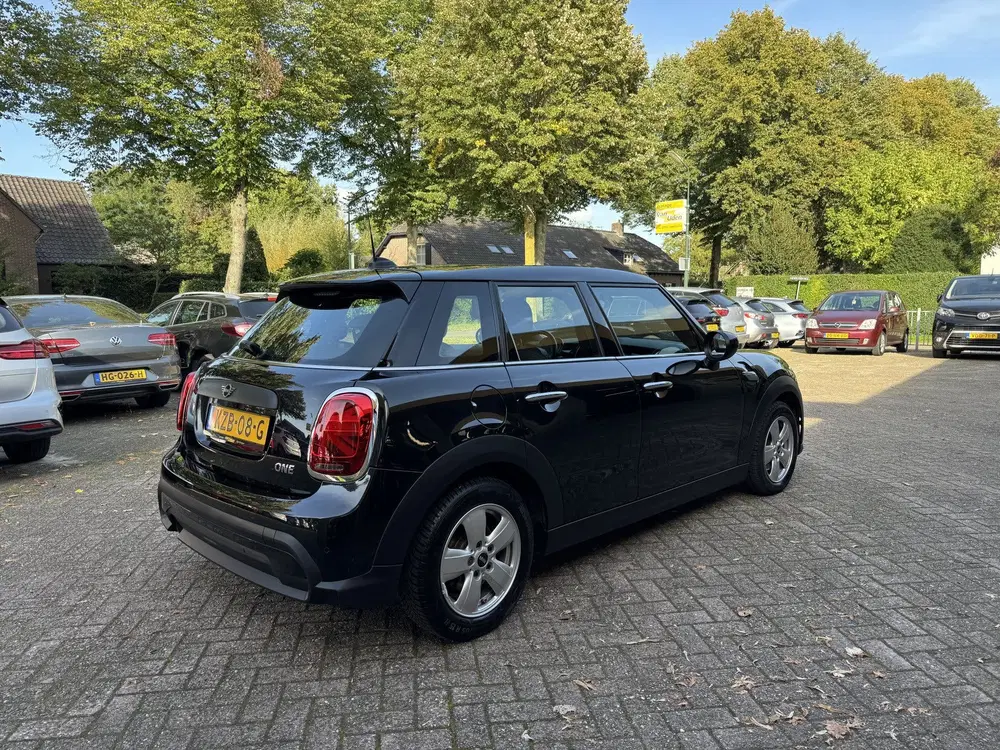 Mini One 1.5 One Climate Control Led Navi Carplay uit 2022, foto 12