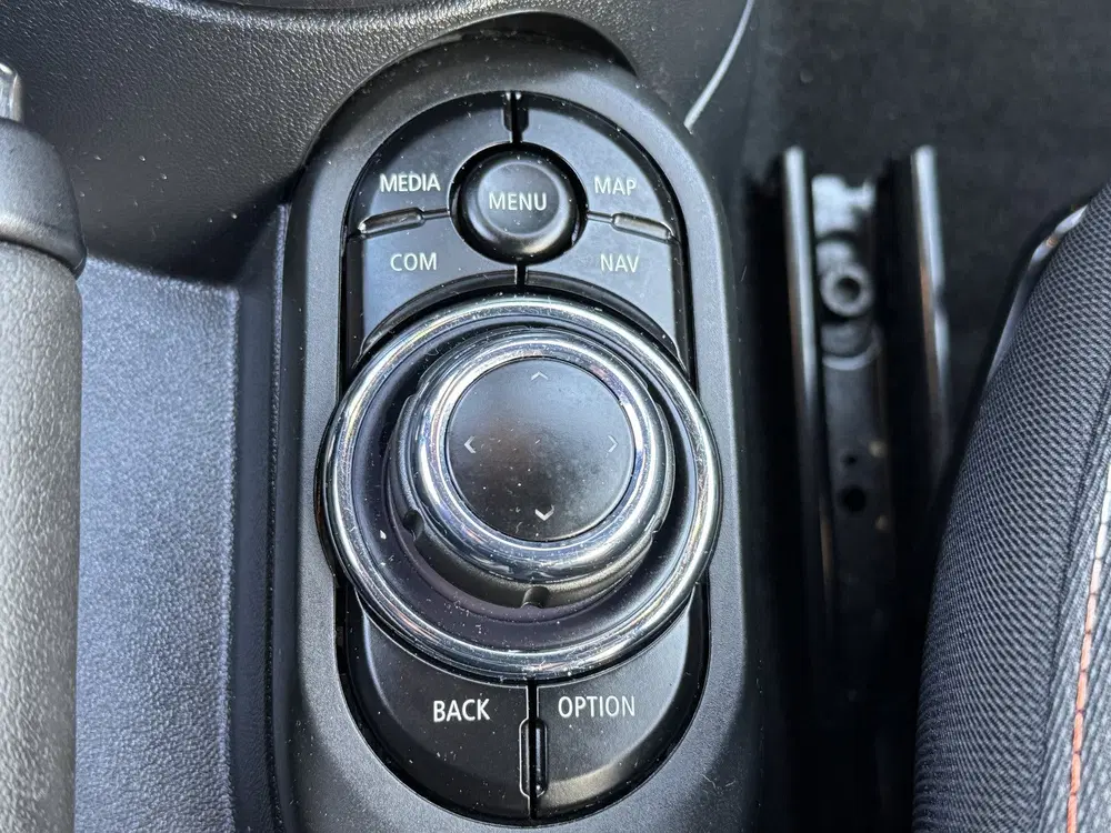 Mini One 1.5 One Climate Control Led Navi Carplay uit 2022, foto 15