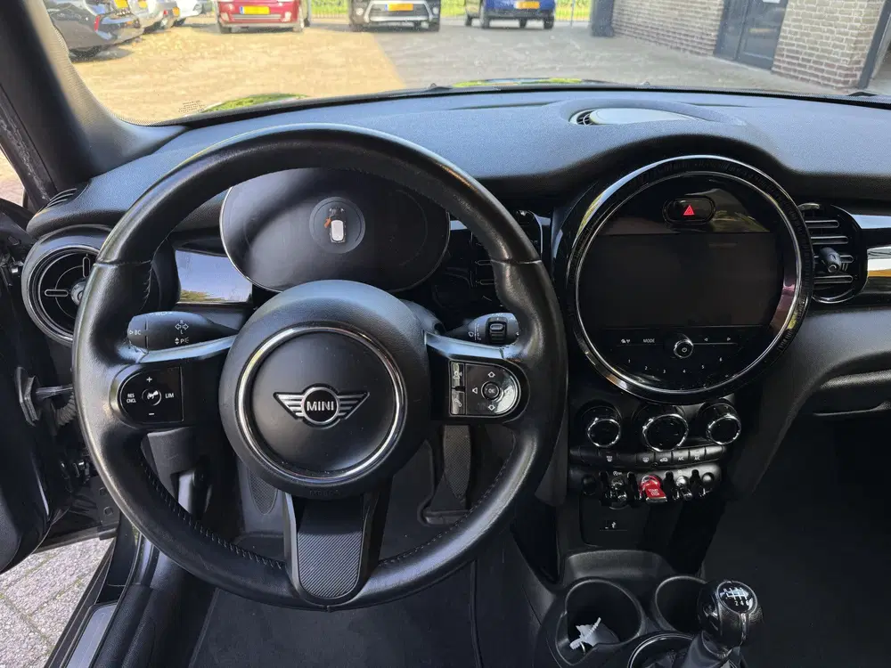 Mini One 1.5 One Climate Control Led Navi Carplay uit 2022, foto 3