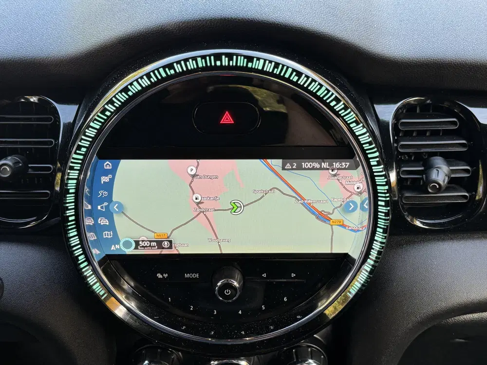 Mini One 1.5 One Climate Control Led Navi Carplay uit 2022, foto 9