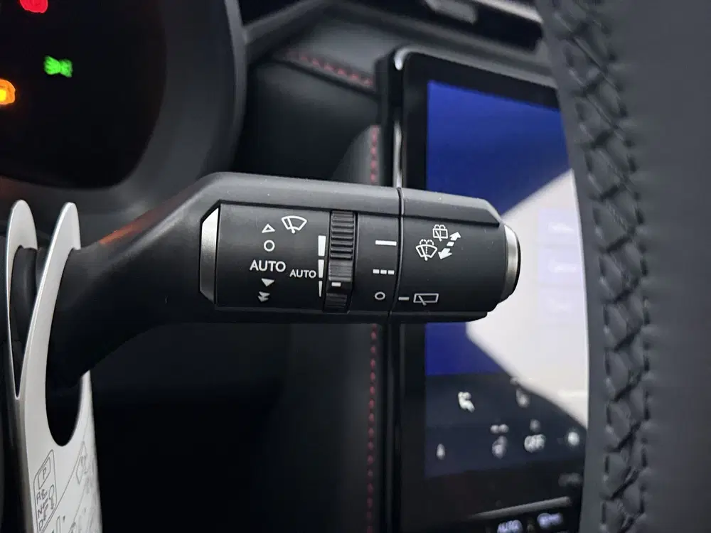 Lexus LBX Elegant 2WD uit 2026, foto 8