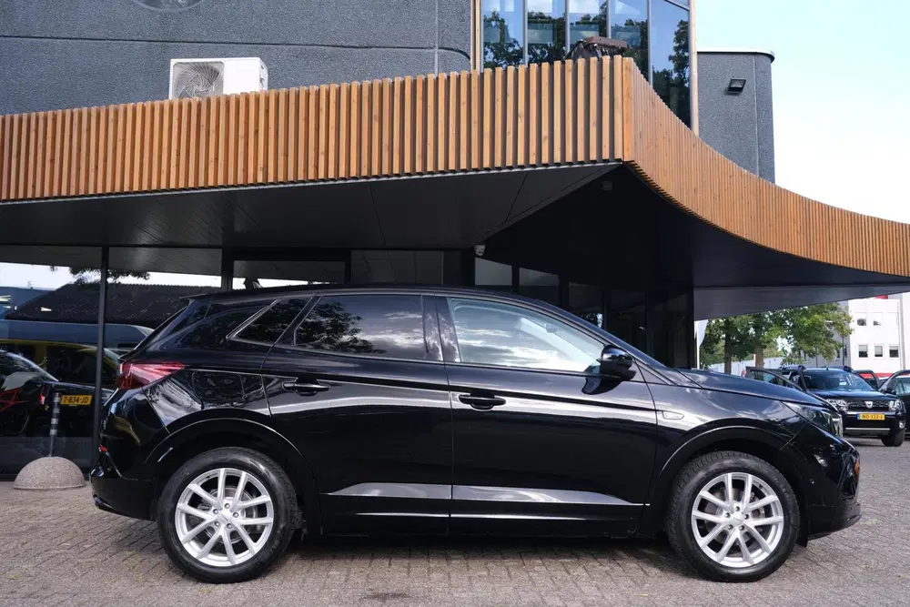 Opel Grandland 1.2 Turbo Level 4 uit 2023, foto 4