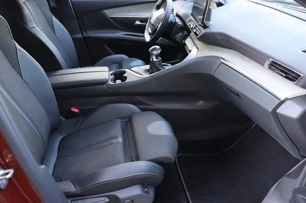 Peugeot 5008 1.2 PT 7-persoons GT orgNL camera h.leer+e uit 2023, foto 10