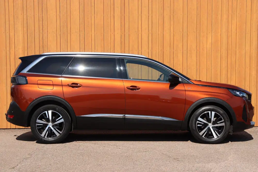 Peugeot 5008 1.2 PT 7-persoons GT orgNL camera h.leer+e uit 2023, foto 5
