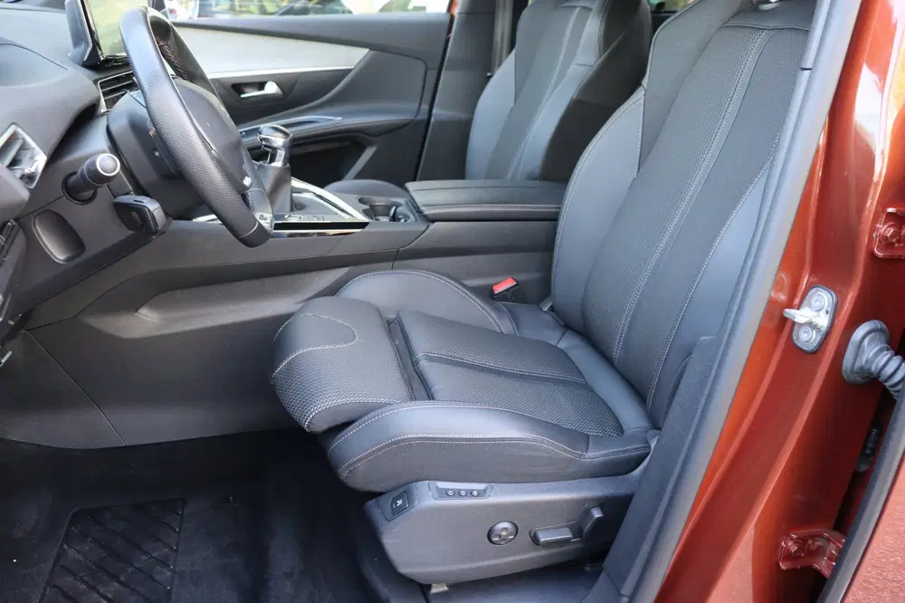 Peugeot 5008 1.2 PT 7-persoons GT orgNL camera h.leer+e uit 2023, foto 8