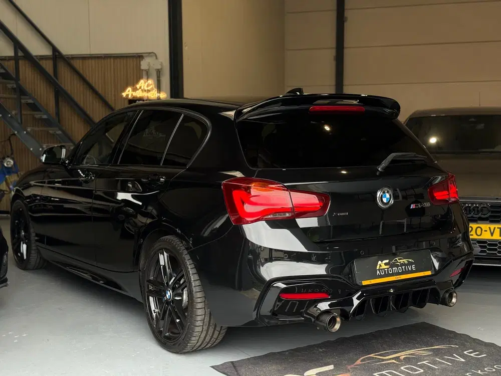 BMW 1-serie M140i xDrive High Executive Harman uit 2019, foto 12
