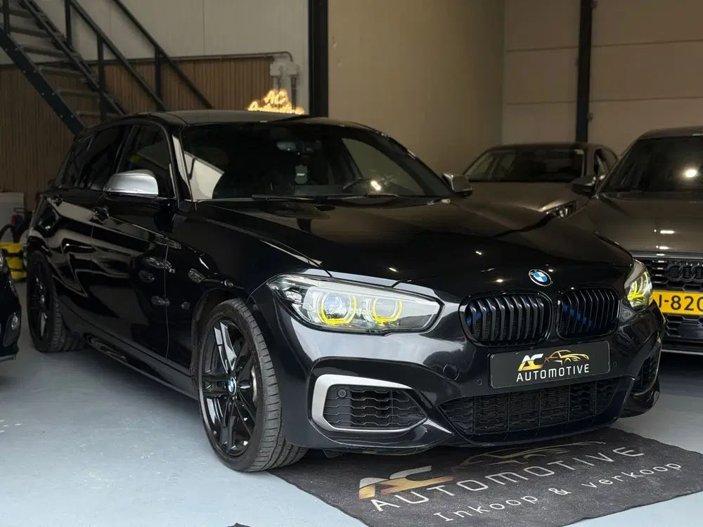 BMW 1-serie M140i xDrive High Executive Harman uit 2019, foto 4