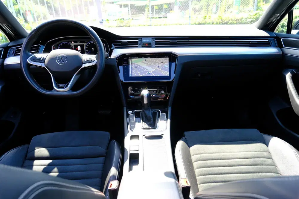 Volkswagen Passat Variant 1.5 150pk TSI R-Line Business + Au uit 2023, foto 14