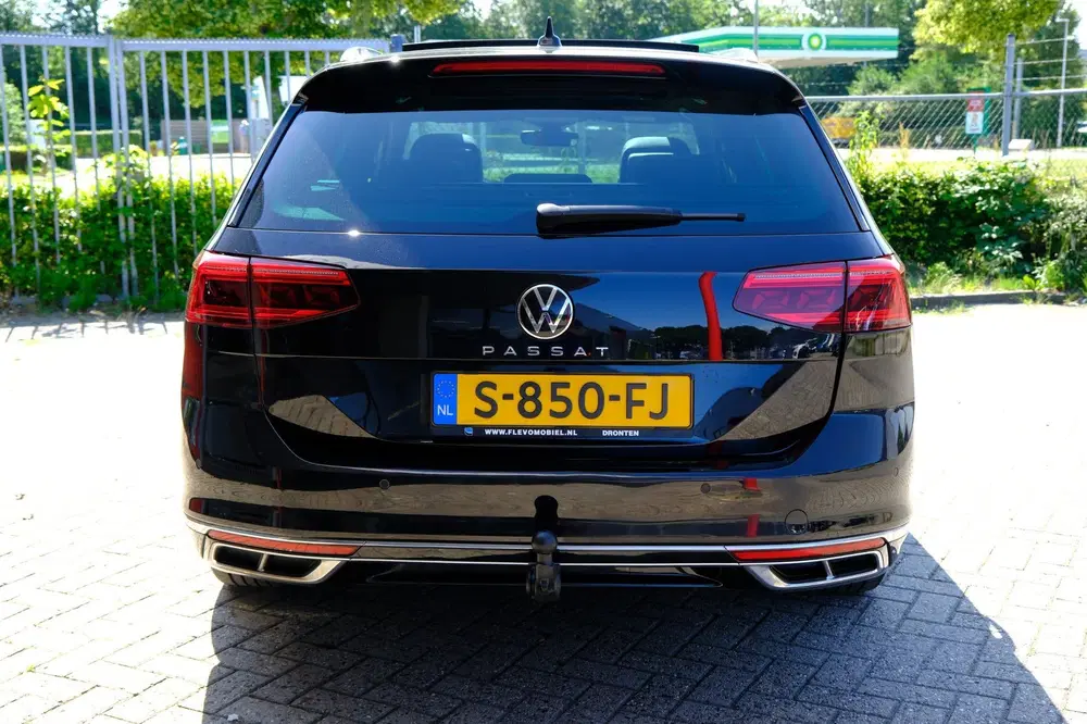 Volkswagen Passat Variant 1.5 150pk TSI R-Line Business + Au uit 2023, foto 8
