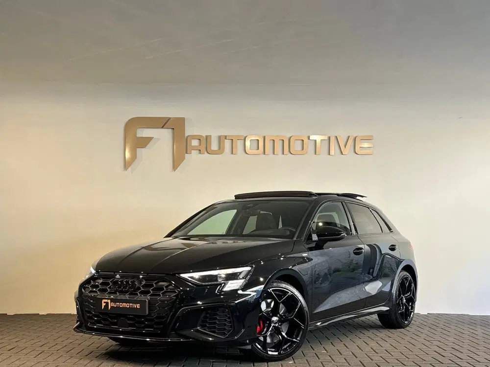 Audi A3 45 TFSI e S Line Competition Pano uit 2022