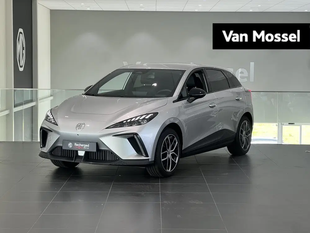 MG MG4 Long Range Luxury 64 kWh uit 2024