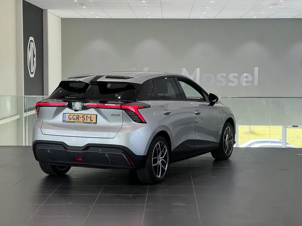 MG MG4 Long Range Luxury 64 kWh uit 2024, foto 5