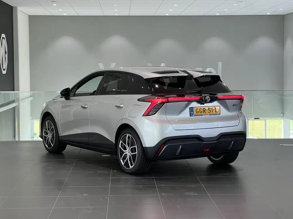 MG MG4 Long Range Luxury 64 kWh uit 2024, foto 7