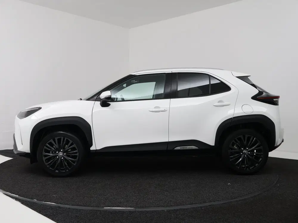 Toyota Yaris Cross 1.5 Hybrid Adventure uit 2022, foto 3