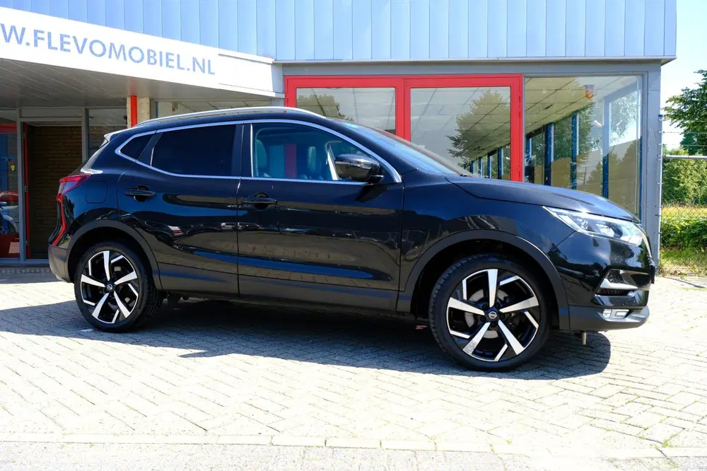 Nissan Qashqai 1.2 Tekna *44.615km * Pano uit 2019, foto 4
