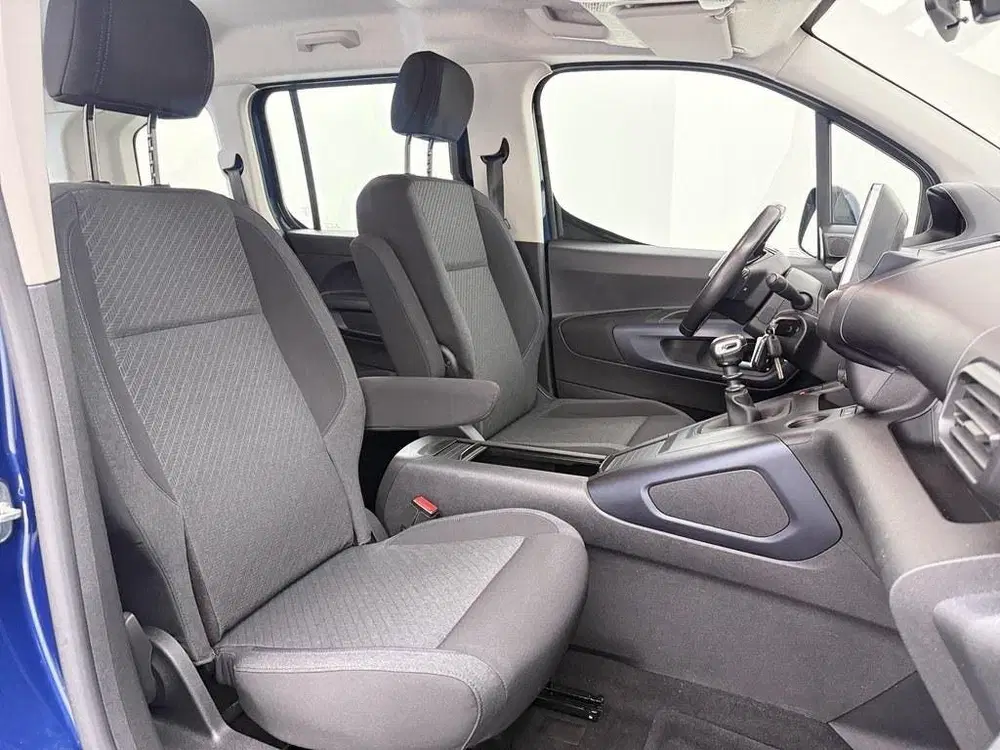 Peugeot Rifter 1.2T 110PK Allure Trekhaak uit 2019, foto 4